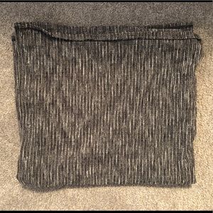 Lululemon vinyasa scarf